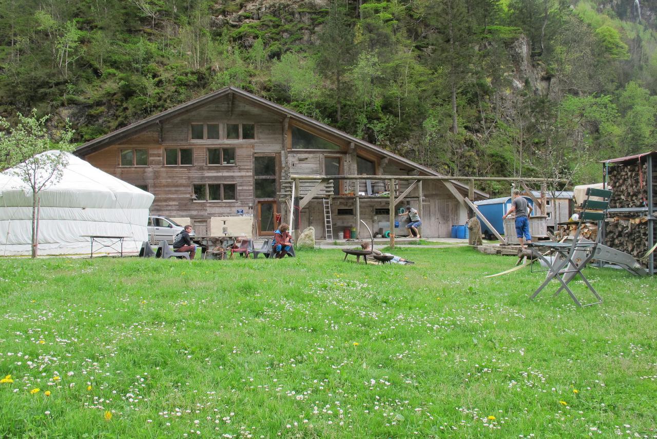 Evergrin Gadmen Exterior photo